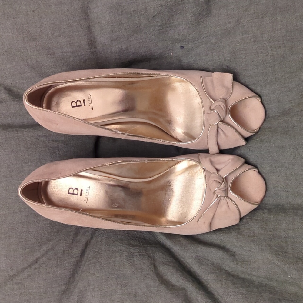 Bakers Tan Wedge Heels